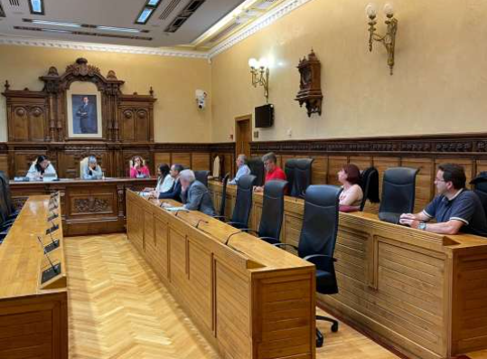 https://www.gijon.es/es/noticias/aprobado-el-convenio-para-el-mantenimiento-de-la-red-de-casas-de-acogida-para-mujeres-victimas-de?fbclid=IwAR032QKkJm1frT004qLXpJ-LLzz74DIiVs5PNzZ6QR8qKVJckNnJ9jZ986o